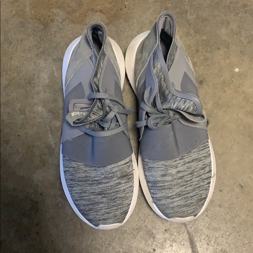 Adidas tubular grey